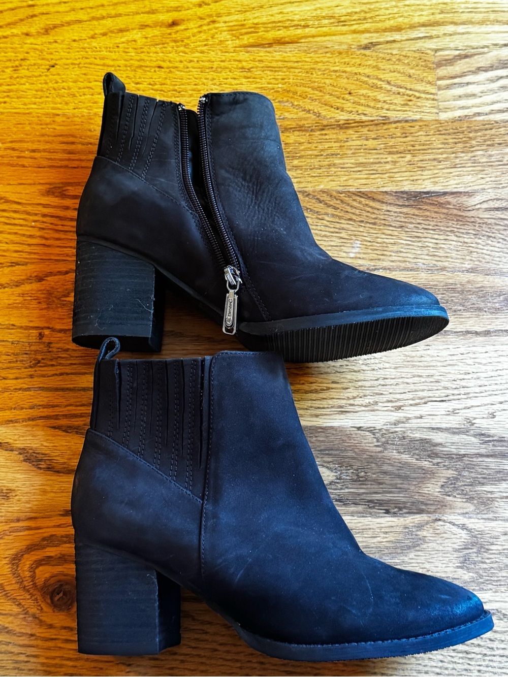 Blondo Waterproof Black Suede Ankle Boots with Side Zipper
